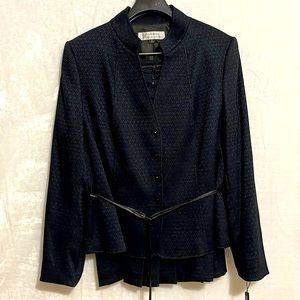 Tahari Ladies Suit. Size 14. NWT. Black/Blue